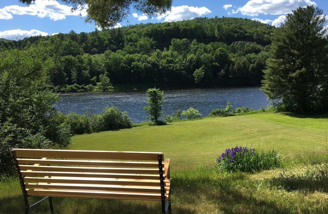 Quiet, beautiful waterfront property on Connecticut river with mountain views!