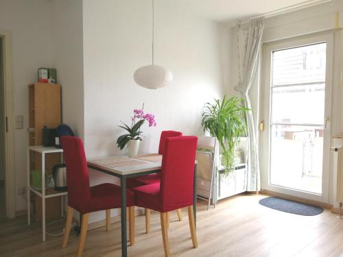 Quiet City-Apt, 4min City-Center, 18min Fair Nürnberg!