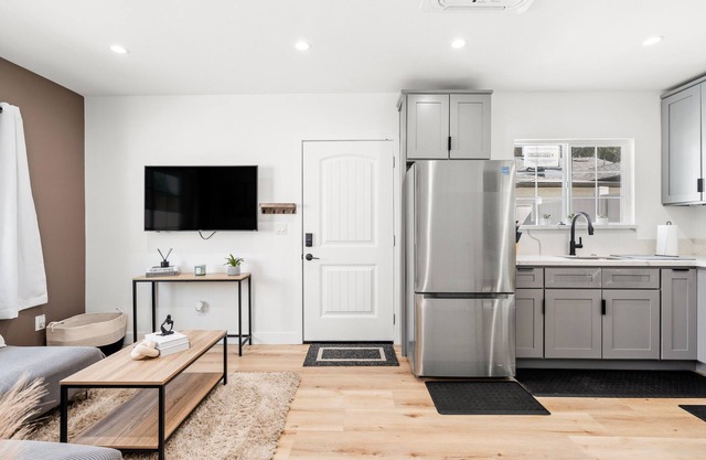 Quiet-Comfort-Location-Near Loma Linda University