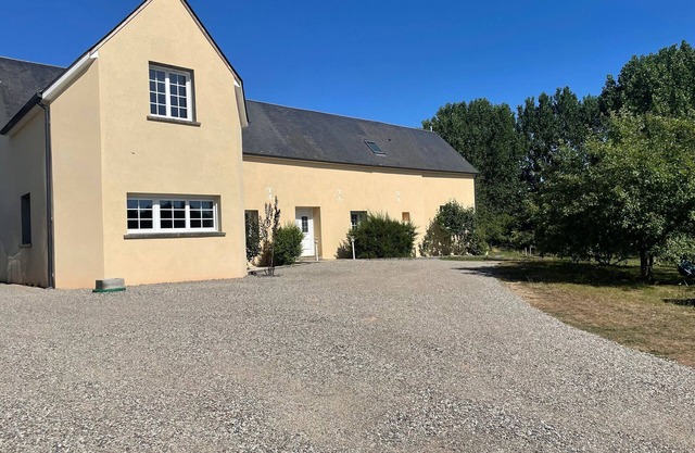 Quiet cottage near La Flèche, perfect for families