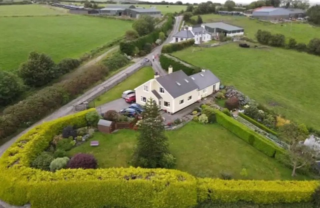 Quiet country house, adjacent to a working dairy farm