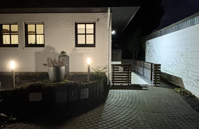 Quiet & cozy double room + single bed in top location