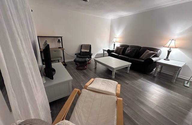 Quiet Cozy home in the heart of Ocala - Sleeps 6