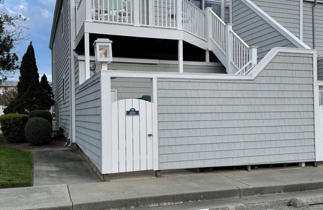 Quiet Family Condo in Hidden Harbour