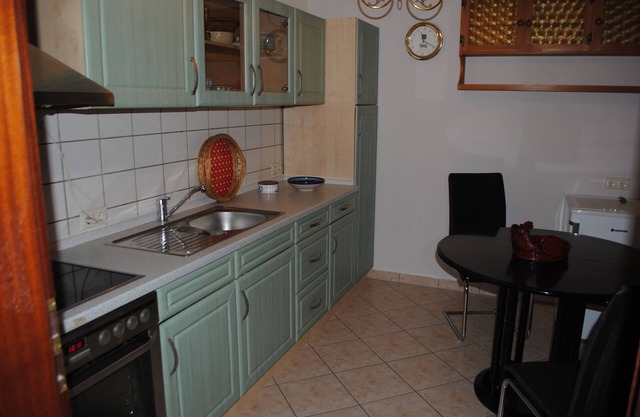 Quiet granny apartment near Limbach-Oberfrohna and Chemnitz