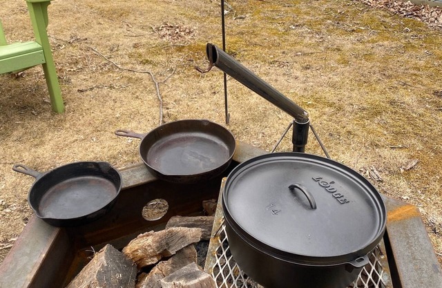 Quiet Lake Cabin | Fireplace & Campfire Ring | Ice Fish | Snowmobile Trails
