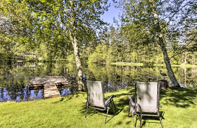 Quiet Lakefront Olympia Home w/Dock on Half Acre