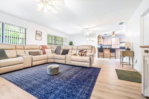 Quiet Oak Retreat - Serene 3 BDR