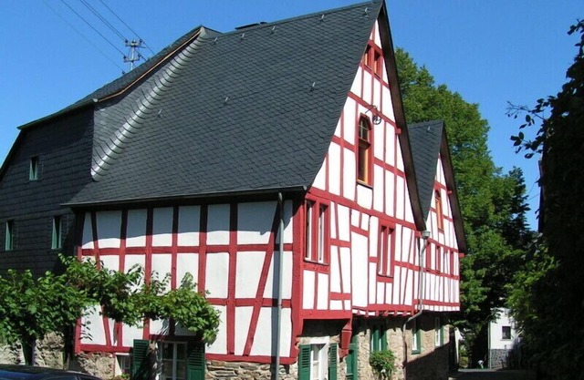 Quiet retreat in a romantic half-timbered house