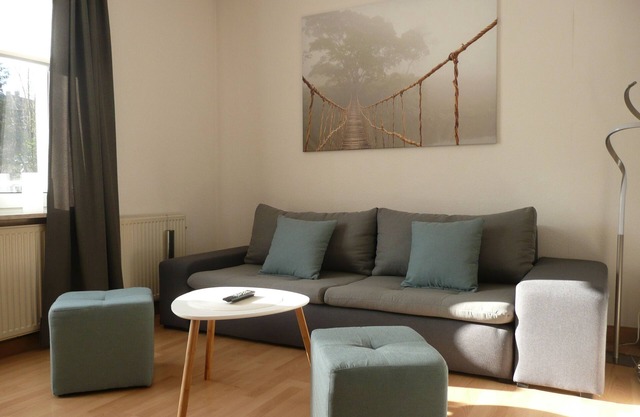 Quietly located 2.5 room apartment with small balcony