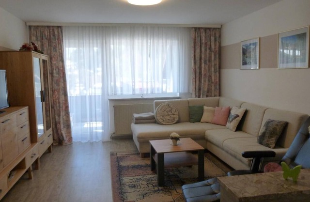 Quietly located apartment (80sqm) with garden and balcony
