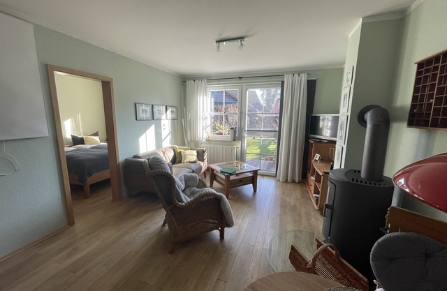 Quietly located vacation apartment with garden