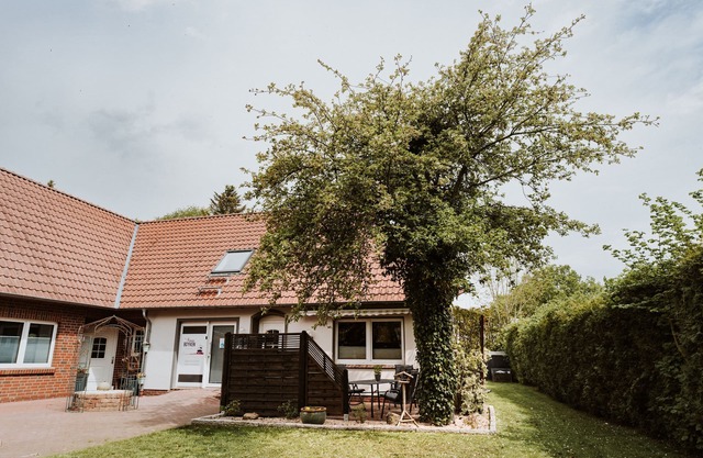 Quietly located vacation apartment, central yet in the middle of nature