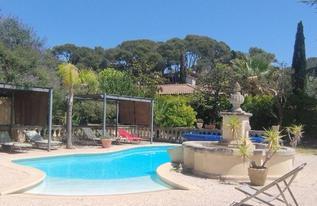 Résidence Avec Piscine Partagée à 700 Mètres de la Plage