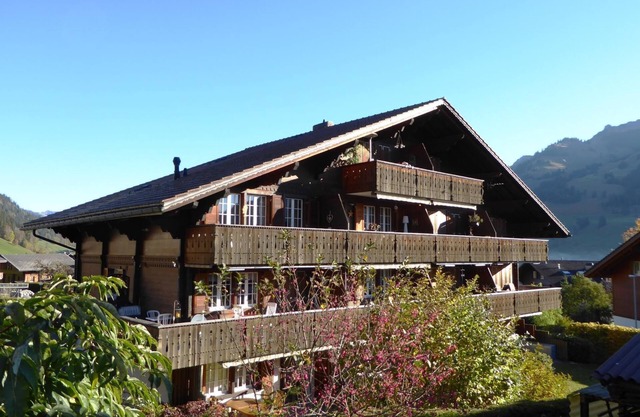 Résidence Sonnegg (Herrli) by Interhome