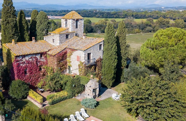 R.277 - CASA TARAVAUS - Magnificent rustic house with private pool in the small village of Taravaus.