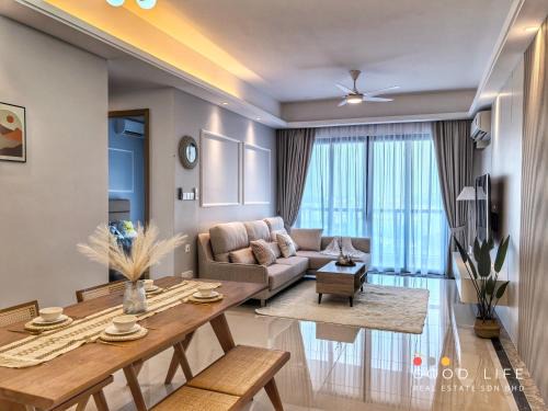 R&F Princess Cove 2, 3BR, Sea View, JB CIQ, by Good Life Homestay