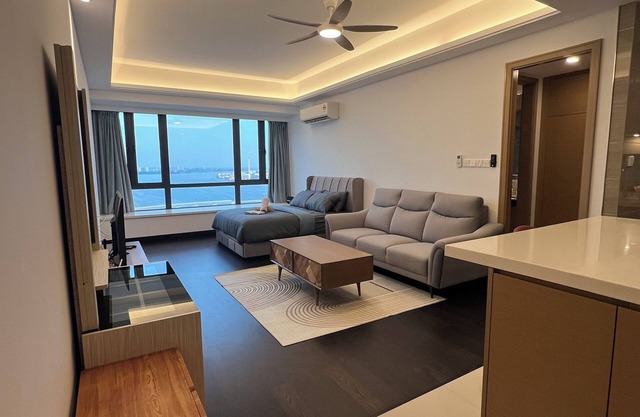 R&FPrincessCove by Studio888-HighFloor-SeaView-Free Parking