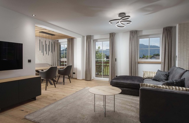 R6 Tegernsee - Apartment TOP 5 upstairs