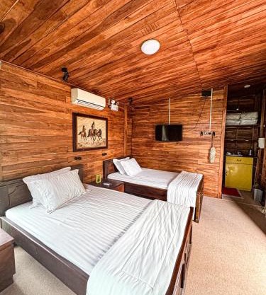 Radefa Cabin