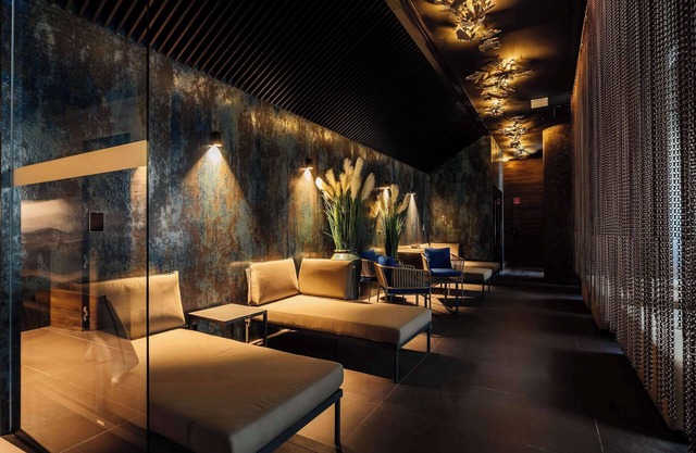 Radisson Blu Carlton Hotel, Bratislava