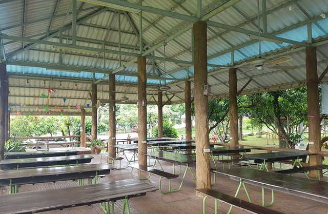 Rai Fhun Pen Jing Resort