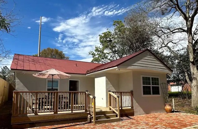 Railroad Cottage