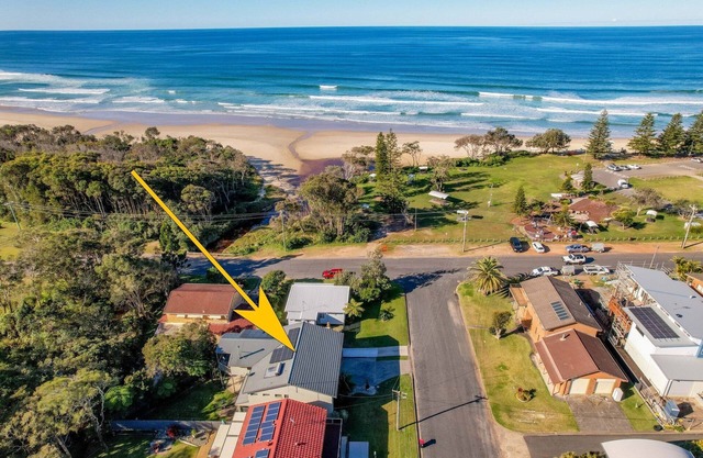 Rainbow Beach House Bonny Hills