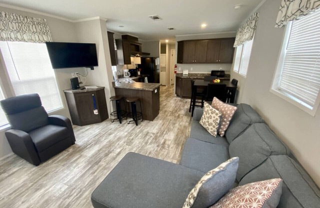 Rainbow River Bungalow K