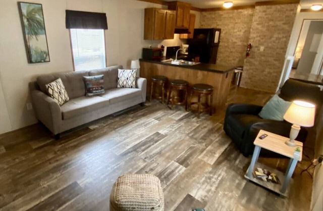 Rainbow River Bungalow D