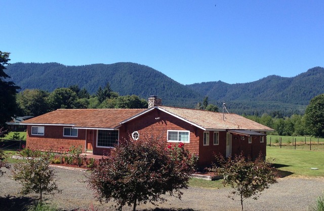 Rainforest Retreat - Welcome to Lake Quinault
