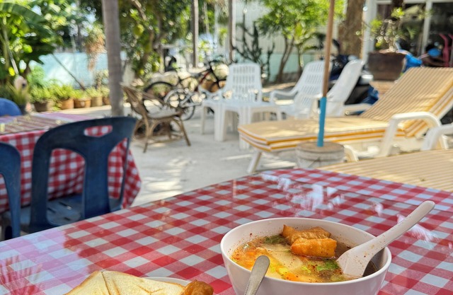 Rang Noknoy Resort at Koh Larn