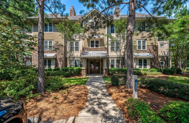 Rare 3 Bedroom Reynolds Retreat