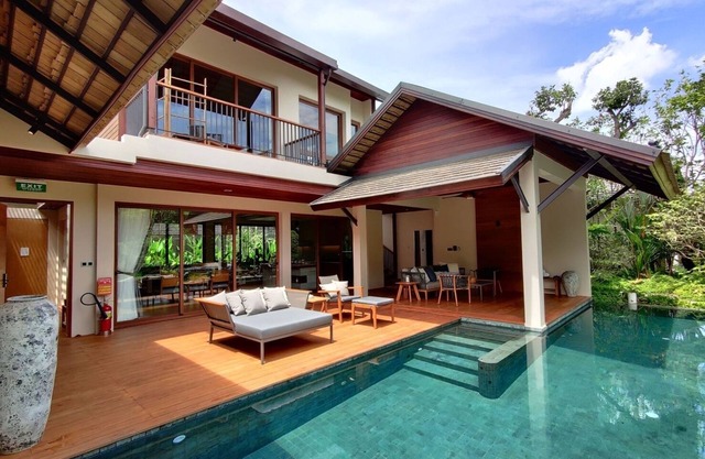 Rarin Villas