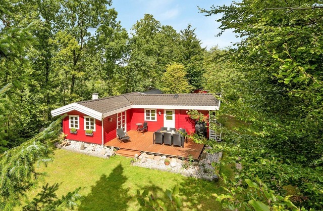 "Rasmus" - 29km from the sea by Interhome