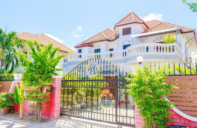 RATANA VILLA - PATTAYA HOLIDAY HOUSE - WALKING STREET