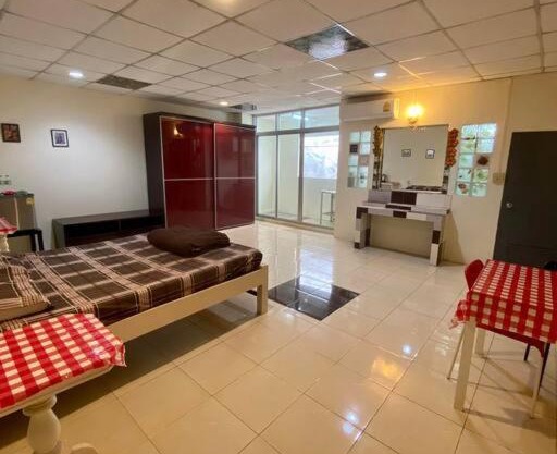 Ratanawong Place 521
