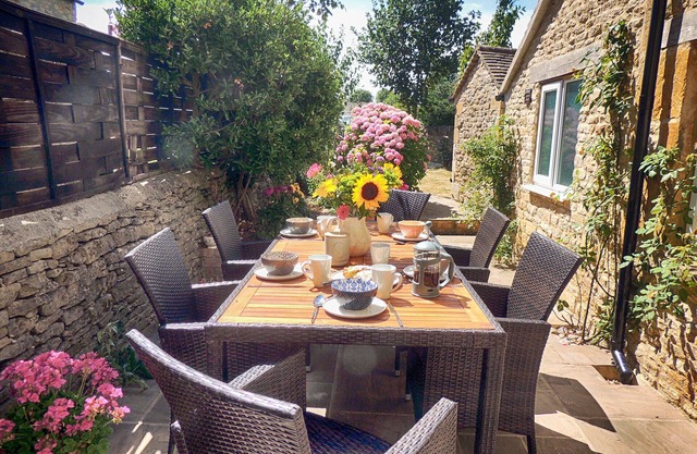 Rathbone Cottage