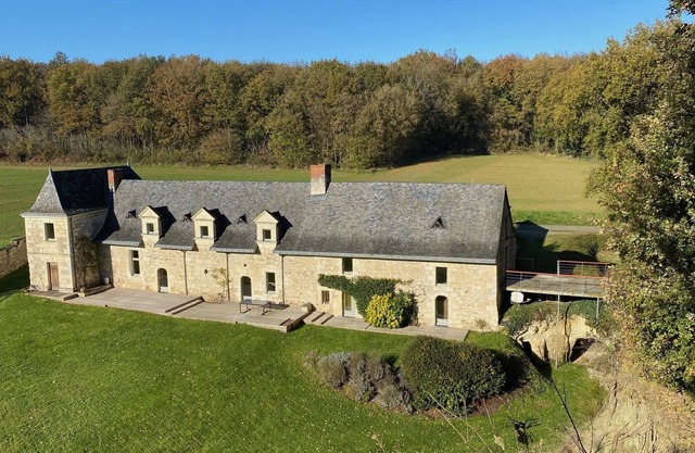 Retraite Secrète et Intimiste Pour Amoureux du Calme et de la Campagne