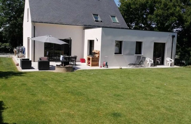 Recent house between the sea and Brière