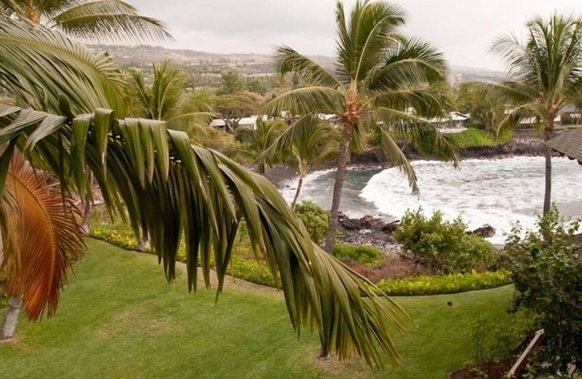 Recently Remodeled, Turtle House, Kanaloa at Kona, AC, 2 Bed Ocean View, #3406