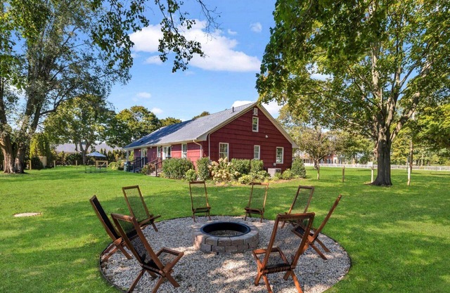 Recently Renovated and Re-Designed Vineyard Cottage Located on the 205 acre.
