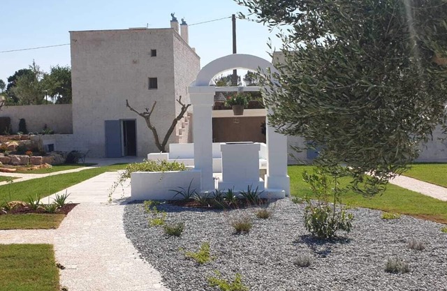 Recently restored holiday home in a quiet and private area.