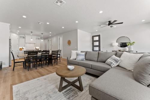 Red Desert Oasis home