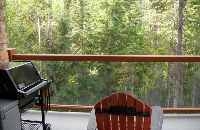 Red Mountain Resort Mountainside Chalet. Minutes from World Class Skiing