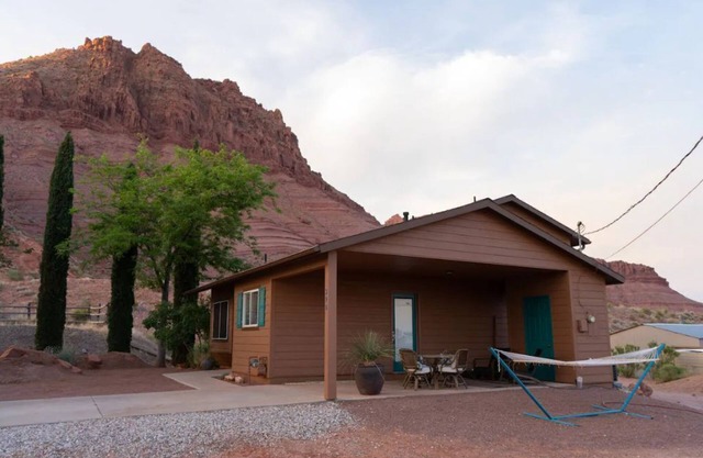 Red Rock Ranch, Kayenta, Tuacahn & Zion