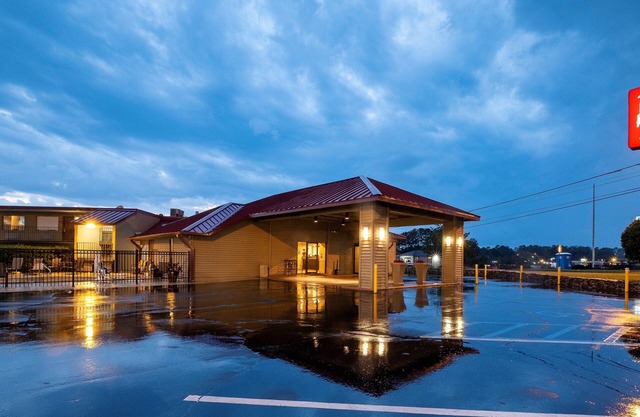Red Roof Inn Dothan