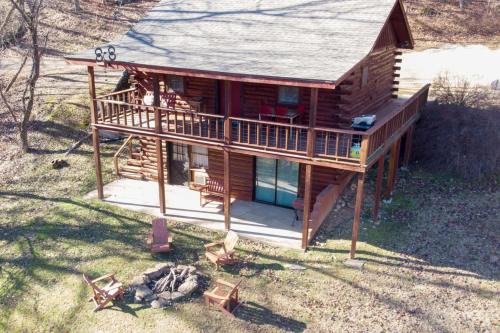 Redbud Valley Foxtail Cabin 6