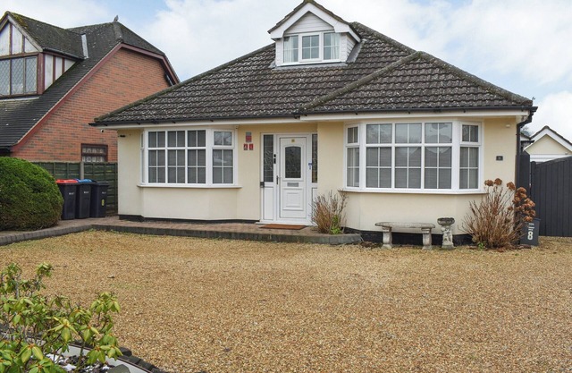 Redcot Holiday Bungalow