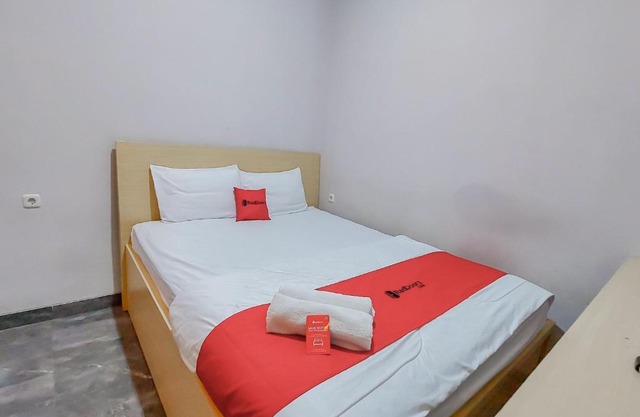 Reddoorz at Cempaka Guesthouse Tarakan